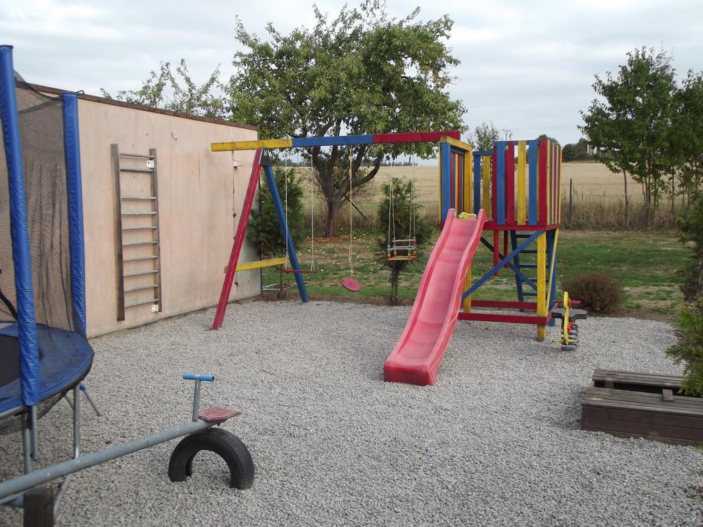 Camping & Guest House Pliskovice Mirovice 외부 사진